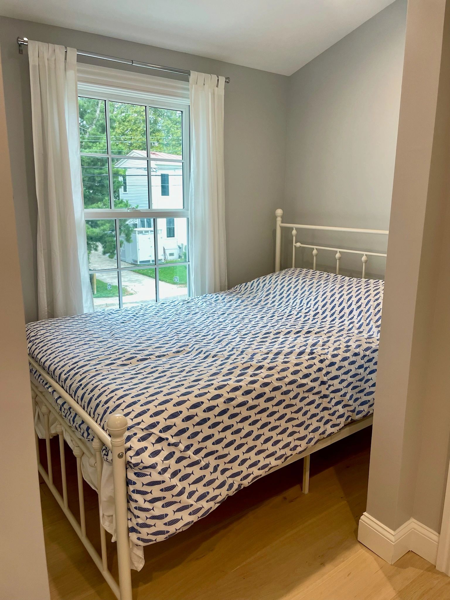 Full Bed